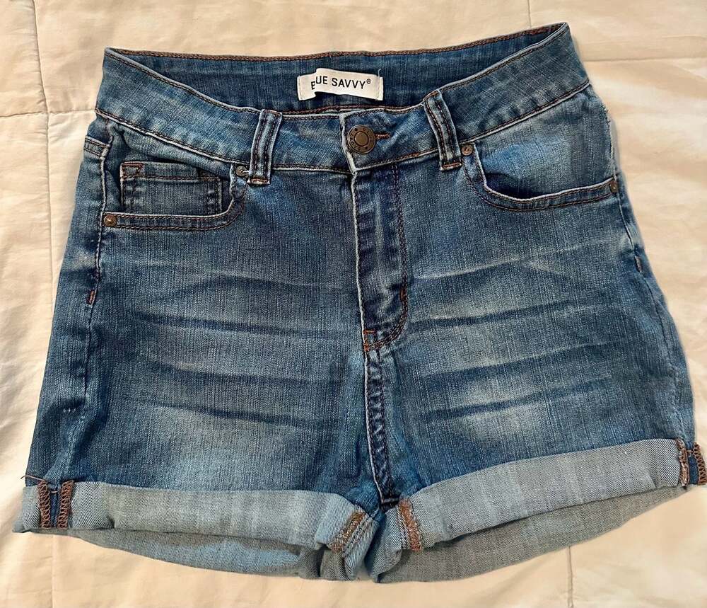 Blue Savvy Women's Casual High Rise Rolled Hem Denim Jean Shorts Size 9/29